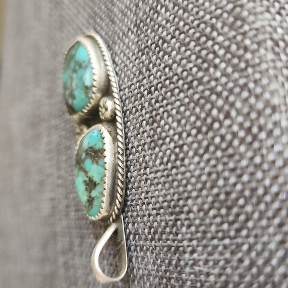 Native American Navajo Handmade Whitewater Turquoise Double Stone Pendant 💙💚🎁 - Picture 4 of 8